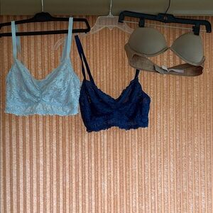 Elegant Lace Bralette Set - Blue and Navy